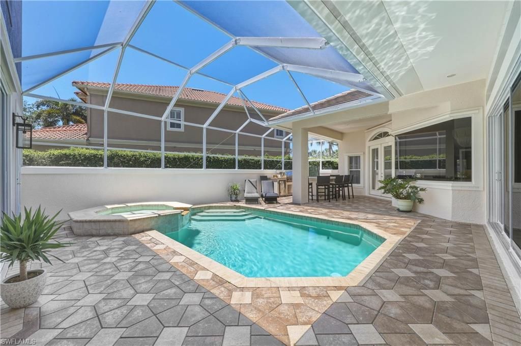 2844 Coco Lakes Dr, Naples, FL 34105 Photo