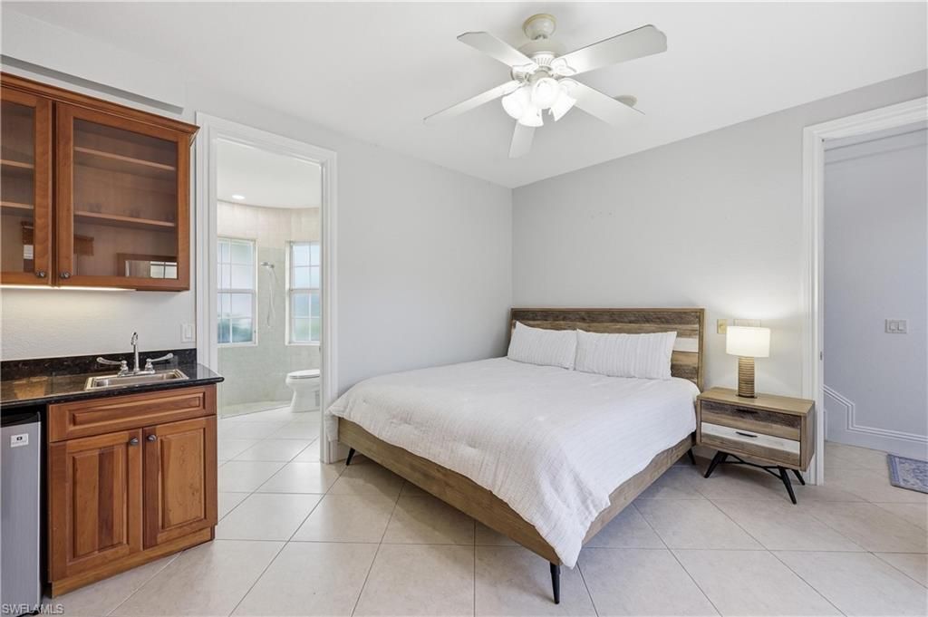 2844 Coco Lakes Dr, Naples, FL 34105 Photo