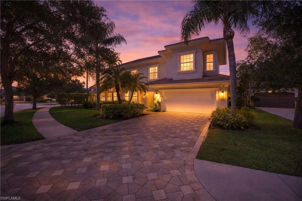 2844 Coco Lakes Dr, Naples, FL 34105 Photo