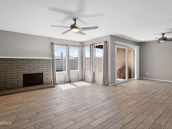 11609 S Maze Court, Phoenix, AZ 85044