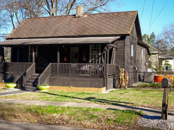 515 Maple Street, Tupelo, MS 38804