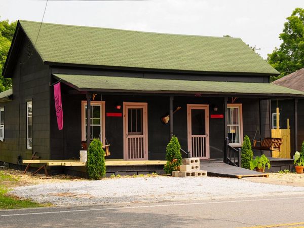 298 South Green Street, Tupelo, MS 38804