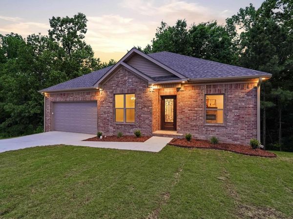 249 Pleasant Holly Drive, Benton, AR 72015