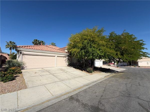 1113 Heaton Avenue , Henderson, NV 89052
