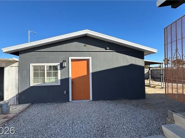 3462 Huerta Drive, Las Vegas, NV 89121