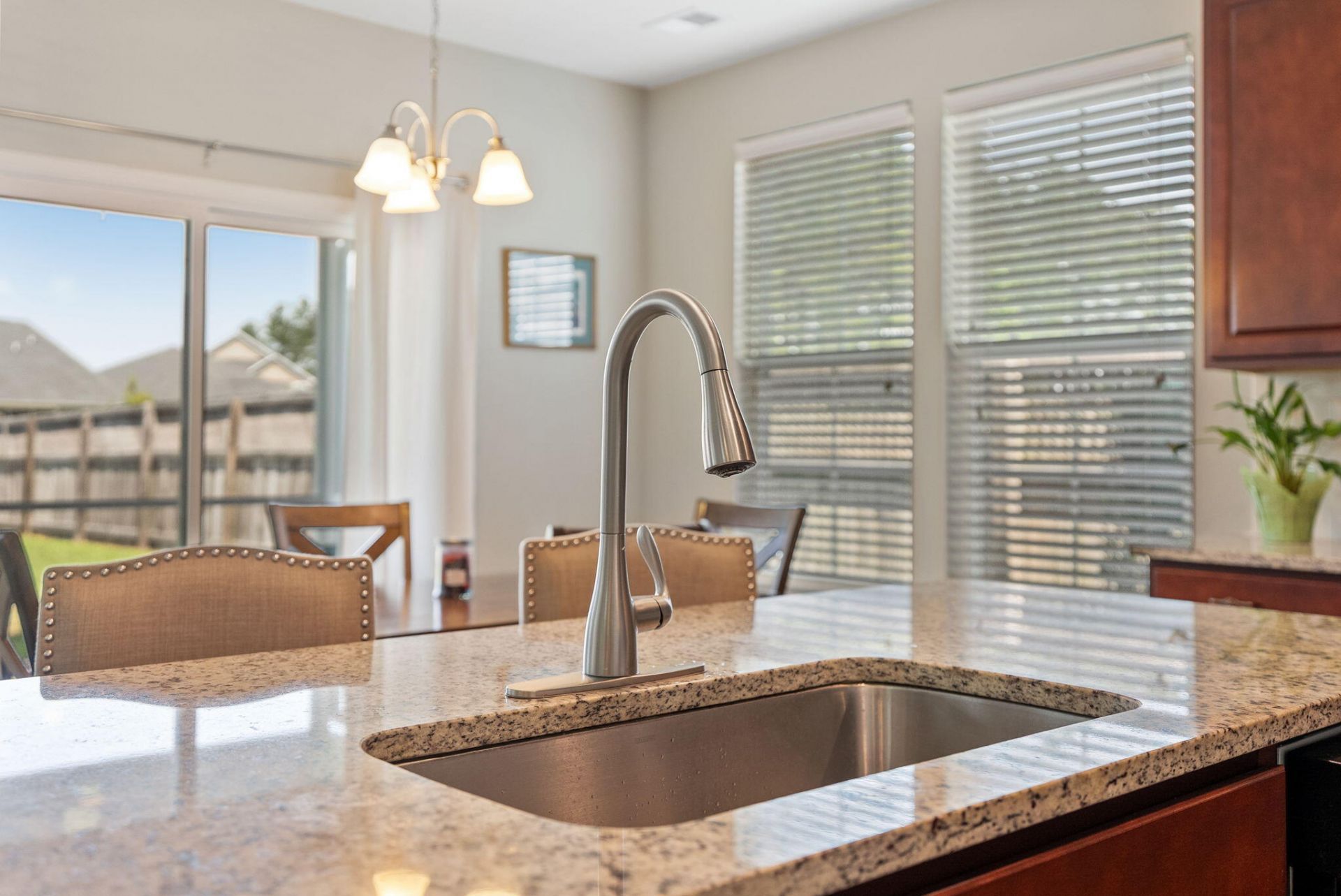 482 Spectrum Road Photo 18