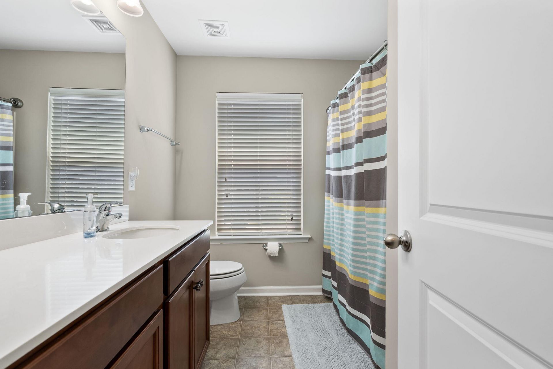 482 Spectrum Road Photo 28