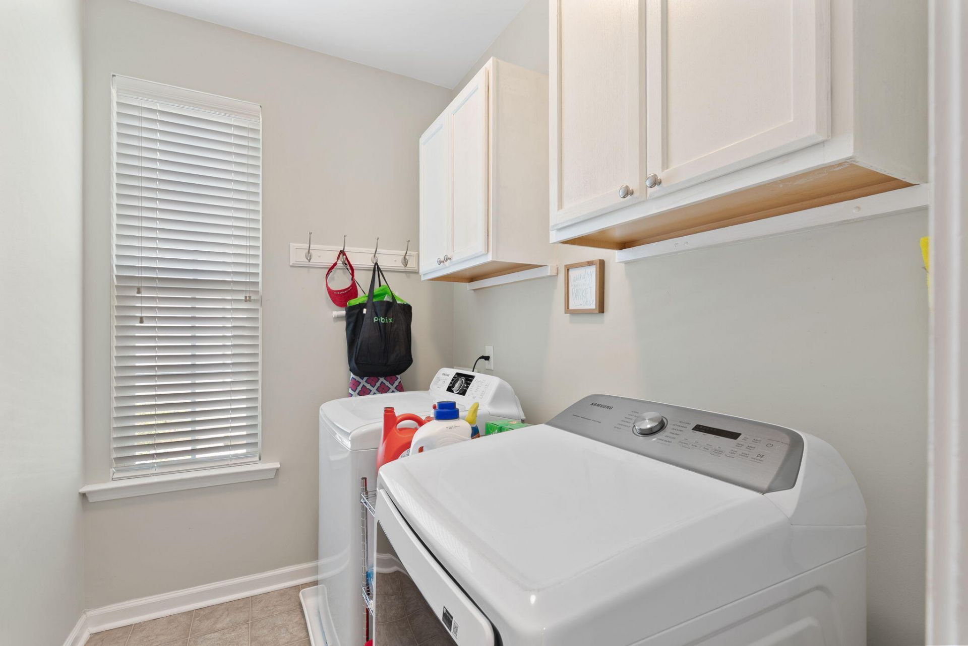 482 Spectrum Road Photo 30