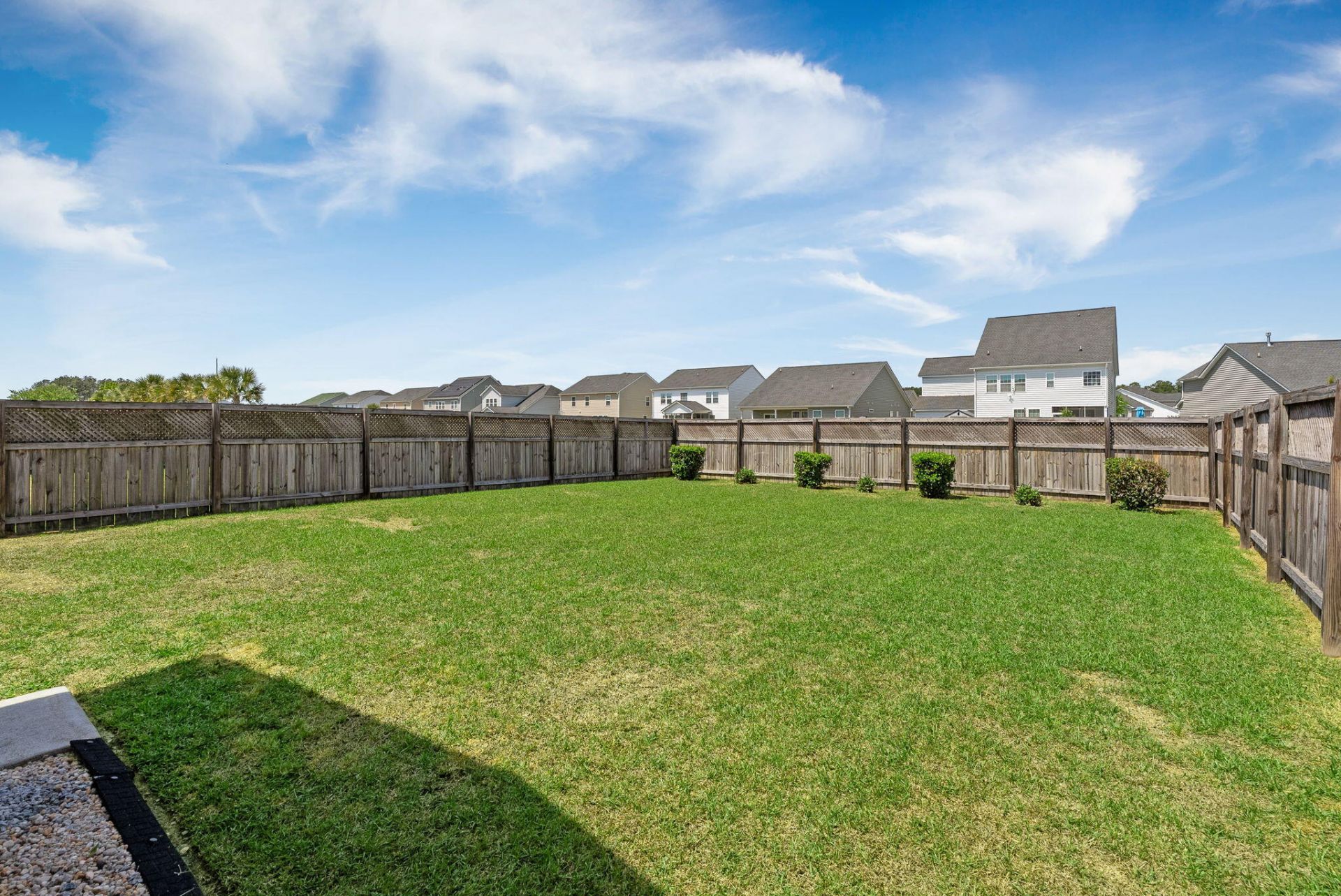 482 Spectrum Road Photo 34