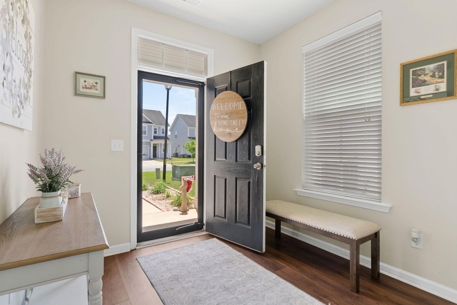 482 Spectrum Road Photo 6