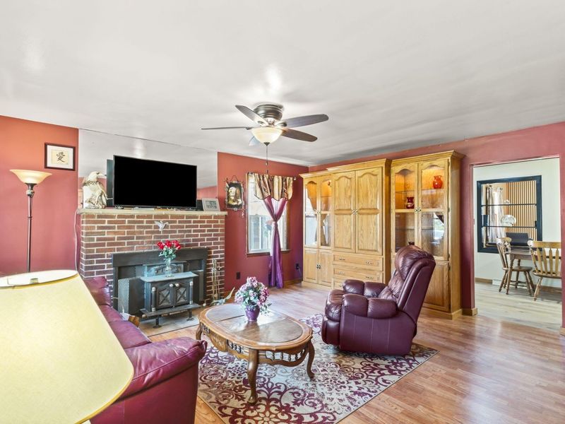 507 Agler Road , Columbus, OH 43230 Photo 11