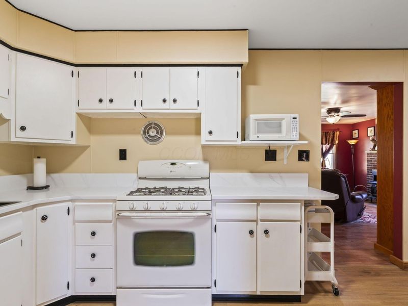 507 Agler Road , Columbus, OH 43230 Photo 15