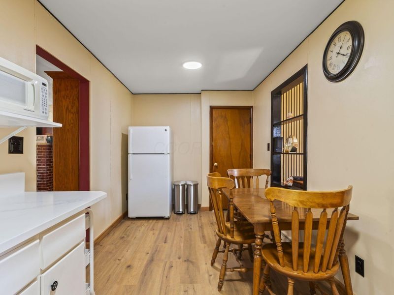 507 Agler Road , Columbus, OH 43230 Photo 18