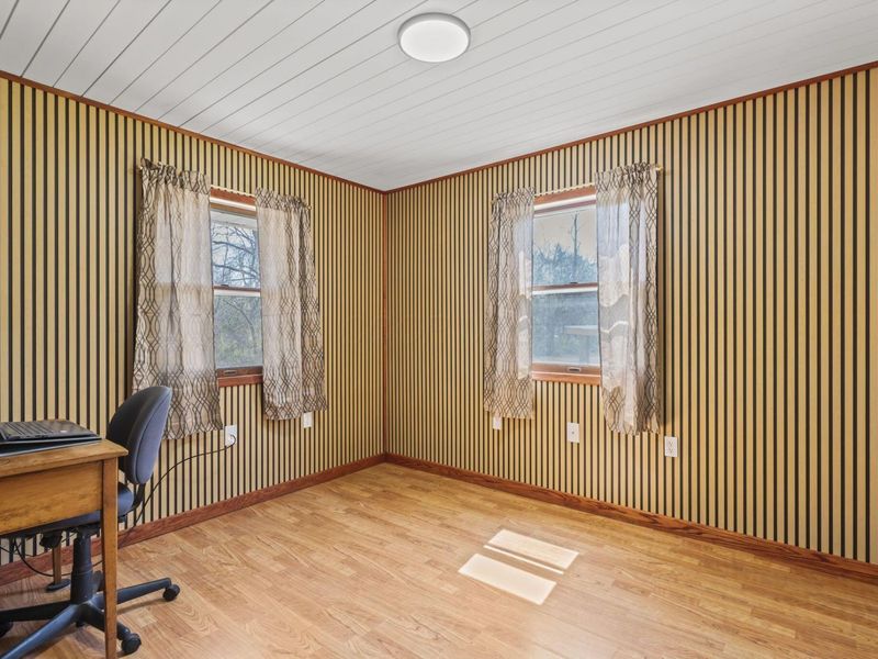 507 Agler Road , Columbus, OH 43230 Photo 21