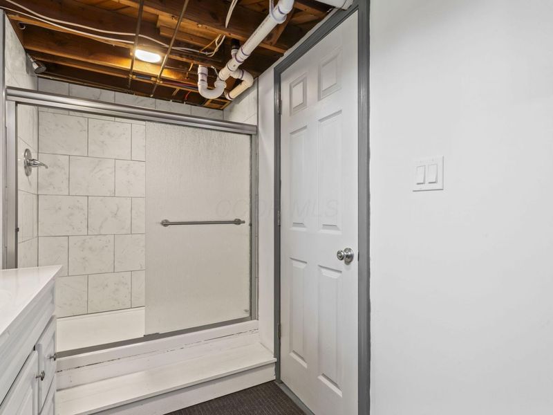 507 Agler Road , Columbus, OH 43230 Photo 40