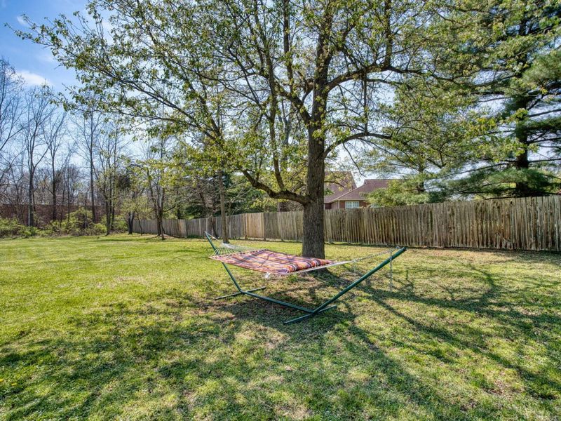 507 Agler Road , Columbus, OH 43230 Photo 57