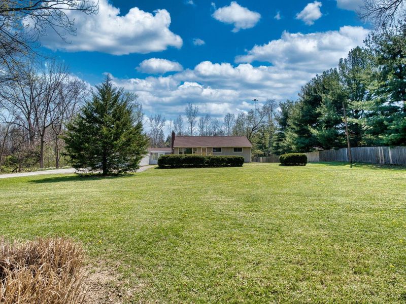 507 Agler Road , Columbus, OH 43230 Photo 68