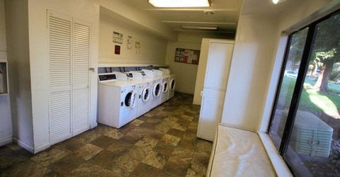 2476 Larkspur Ln #169, Unit 169, Sacramento, CA 95825 Photo