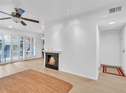 2476 Larkspur Ln #169, Unit 169, Sacramento, CA 95825 Photo