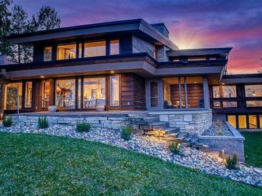 569 Quixote Avenue N, Lakeland, MN 55043