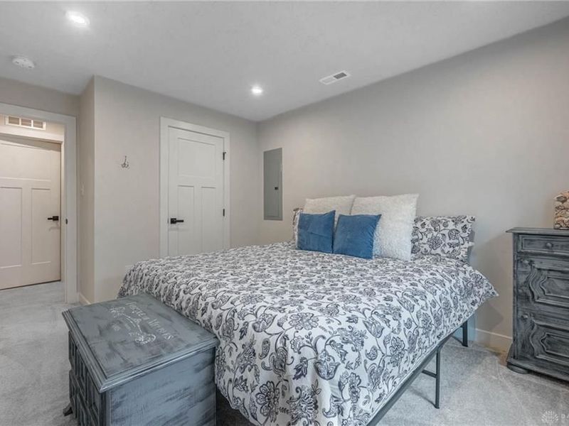 2060 Nathanial Greene Drive, Beavercreek Township, OH 45434 Photo 43