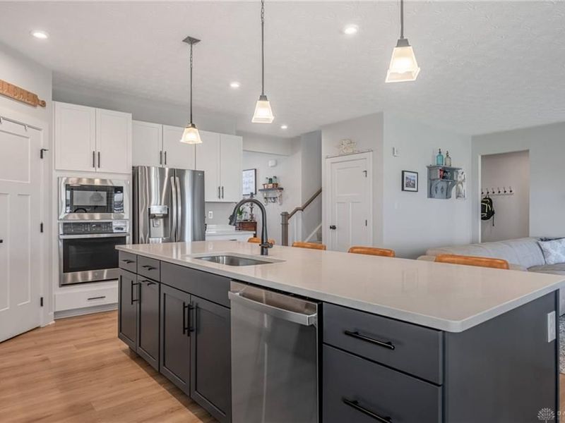 2060 Nathanial Greene Drive, Beavercreek Township, OH 45434 Photo 8