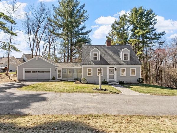 20 Bolton Rd, Harvard, MA 01451