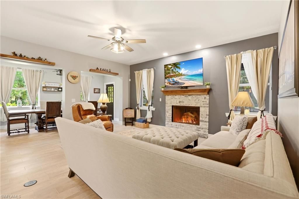 3081 Wakefield Ln, Alva, FL 33920 Photo