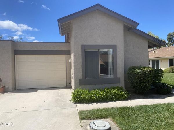 17303 Village 17, Camarillo, CA 93012