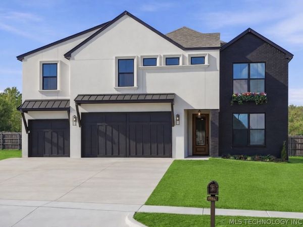 16817 E 41st Place S, Tulsa, OK 74134