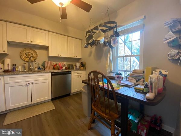 240 VALLEY STREAM LANE , CHESTERBROOK, PA 19087