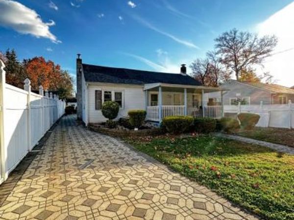 910 MAGNOLIA AVENUE , CROYDON, PA 19021