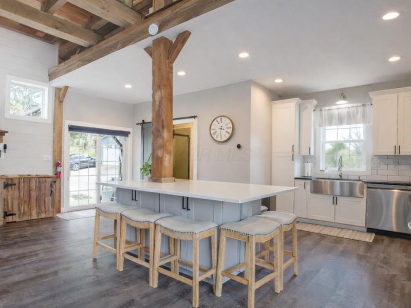 735 Berry Road, Howard, OH 43028 Photo 22