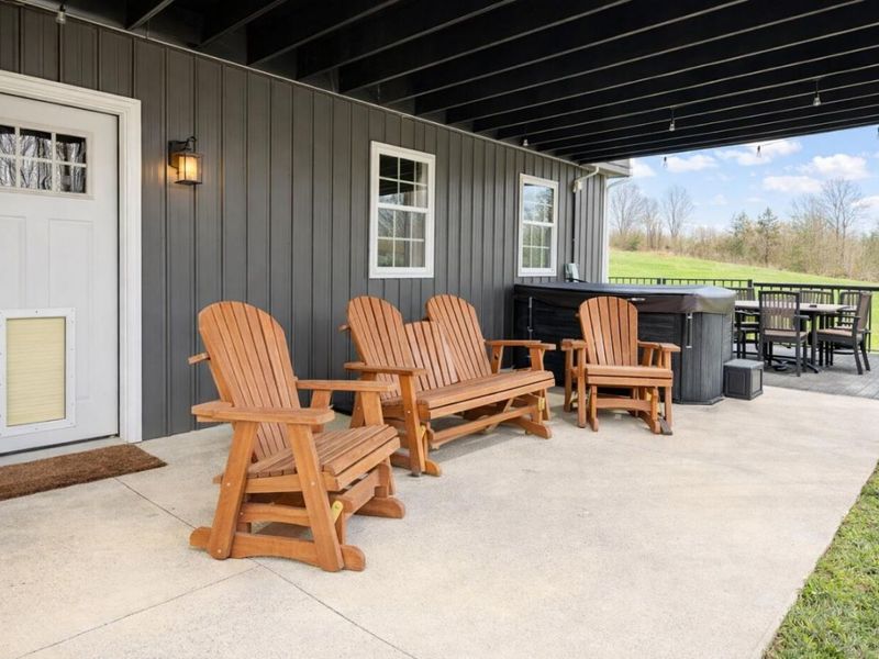 735 Berry Road, Howard, OH 43028 Photo 46