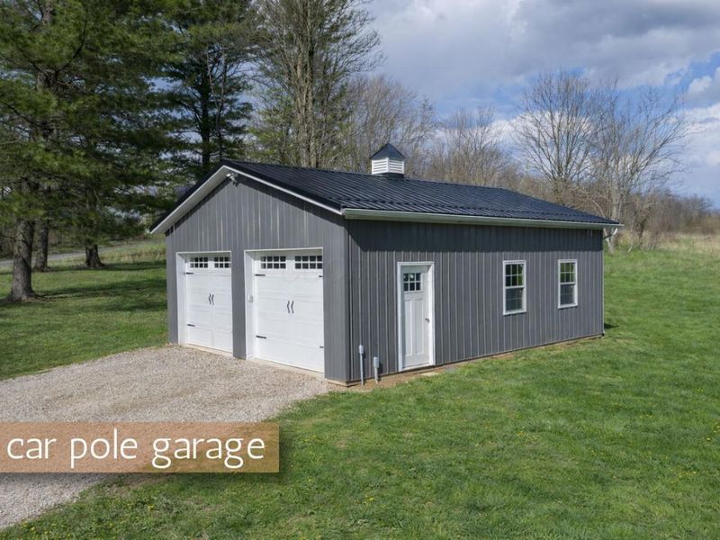 735 Berry Road, Howard, OH 43028 Photo 7