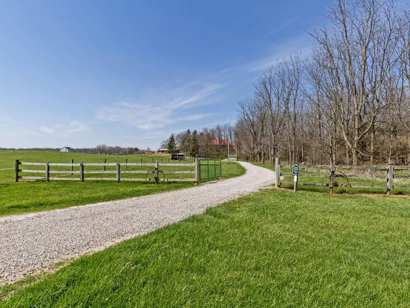 3020 Township Road 190, Fredericktown, OH 43019 Photo 2