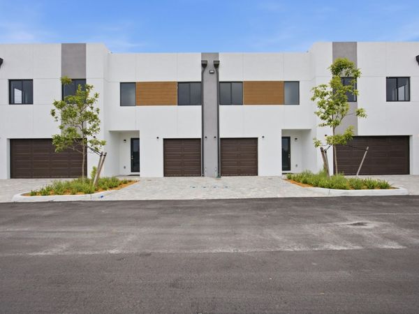 1544 NW 1st Avenue, Pompano Beach, FL 33060
