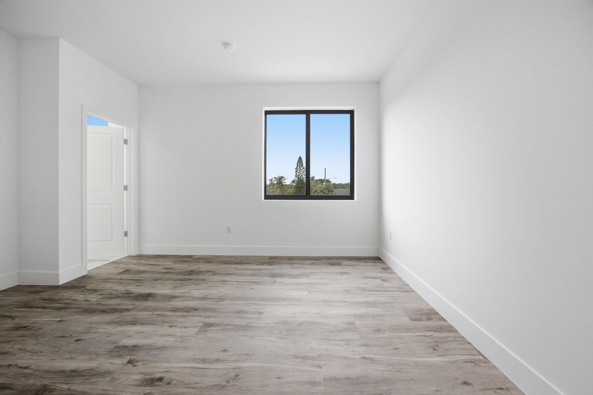 1544 NW 1st Avenue, Pompano Beach, FL 33060 Photo