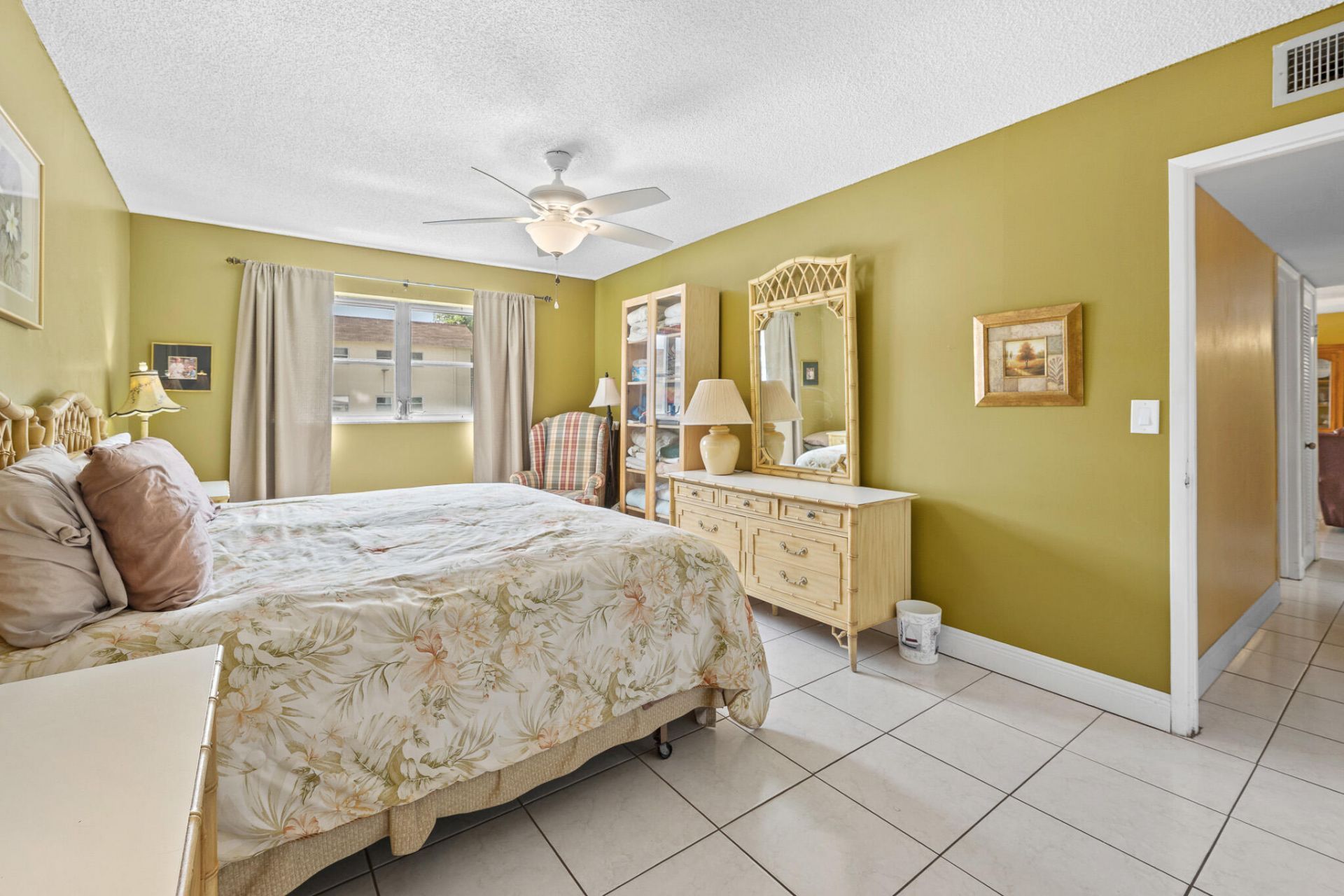 4047 NW 16th Street, Unit 206, Lauderhill, FL 33313 Photo