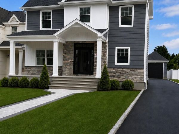 172 Searingtown Road, Albertson, NY 11507