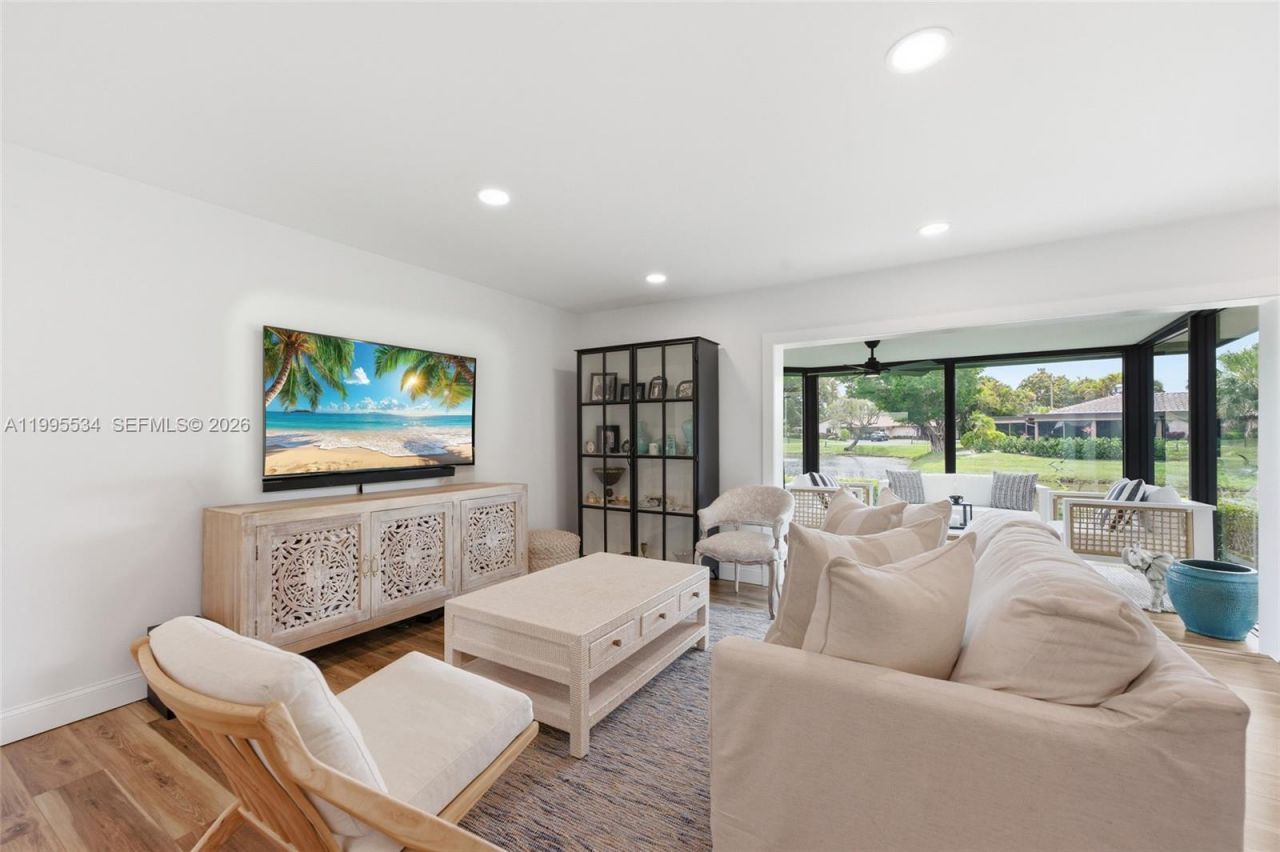 21160 Juego Cir, Unit 13A, Boca Raton, FL 33433 Photo