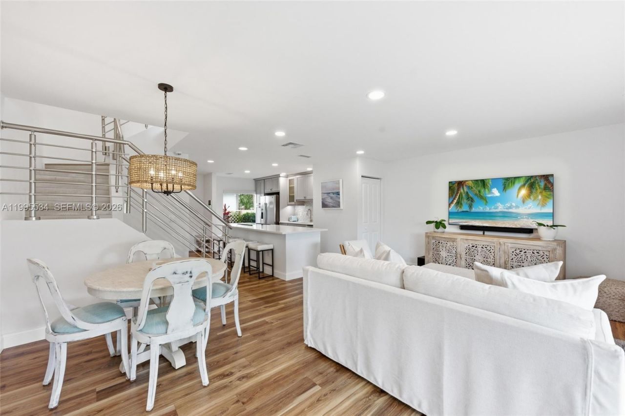 21160 Juego Cir, Unit 13A, Boca Raton, FL 33433 Photo