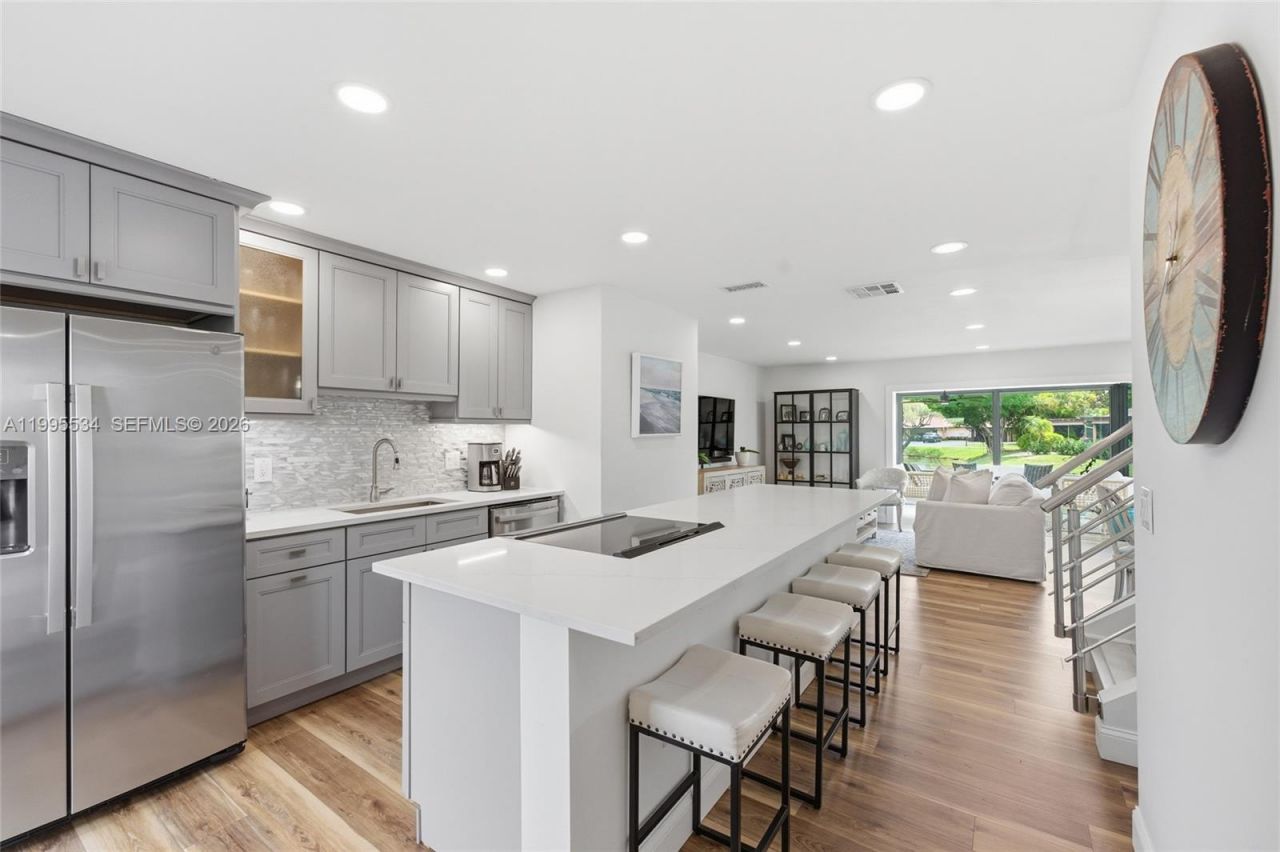 21160 Juego Cir, Unit 13A, Boca Raton, FL 33433 Photo