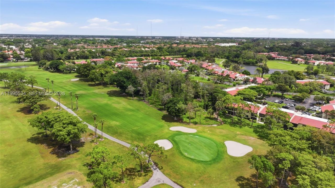 21160 Juego Cir, Unit 13A, Boca Raton, FL 33433 Photo