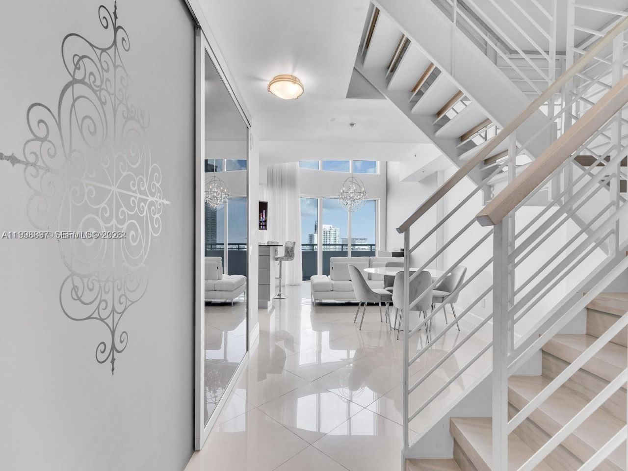 60 SW 13th St, Unit 4818, Miami, FL 33130 Photo