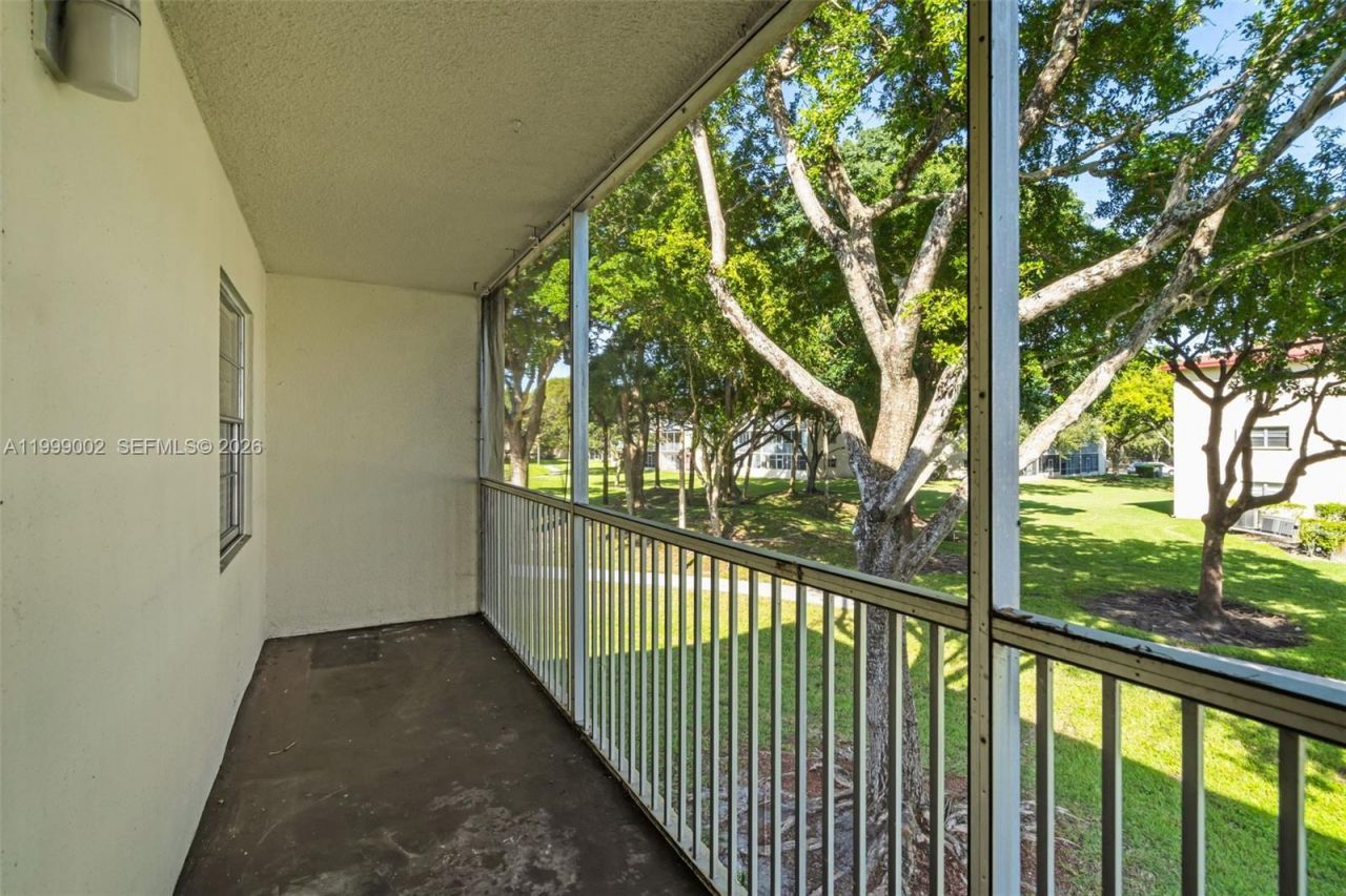 200 SW 132nd Way, Unit 211L, Pembroke Pines, FL 33027 Photo