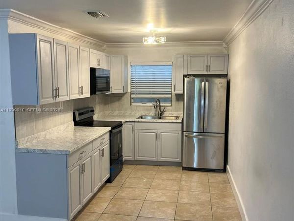 6018 Plunkett St , Unit 1, Hollywood, FL 33023