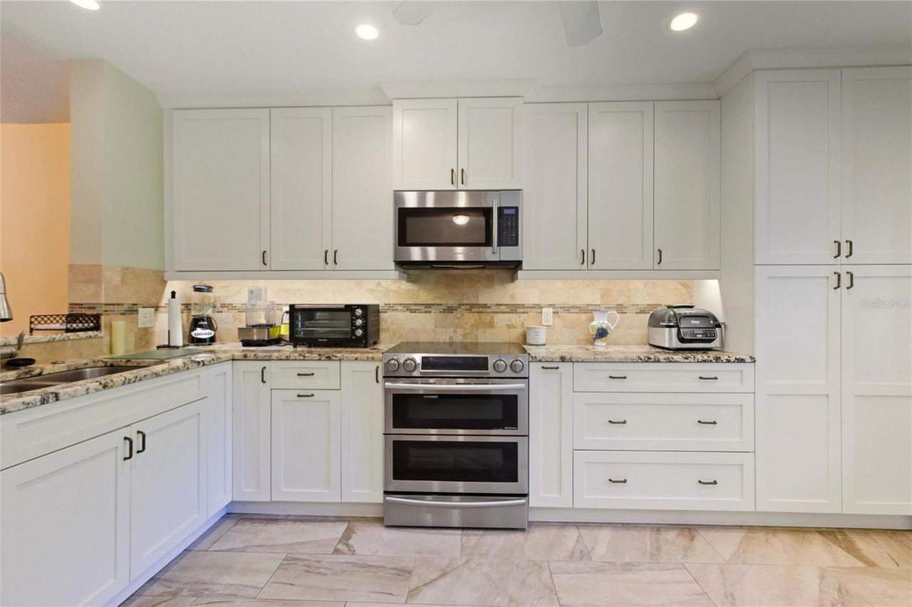 6101 34th Street W, Unit 23C, Bradenton, FL 34210 Photo