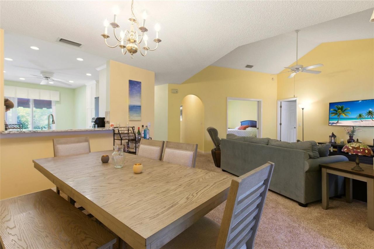 6101 34th Street W, Unit 23C, Bradenton, FL 34210 Photo