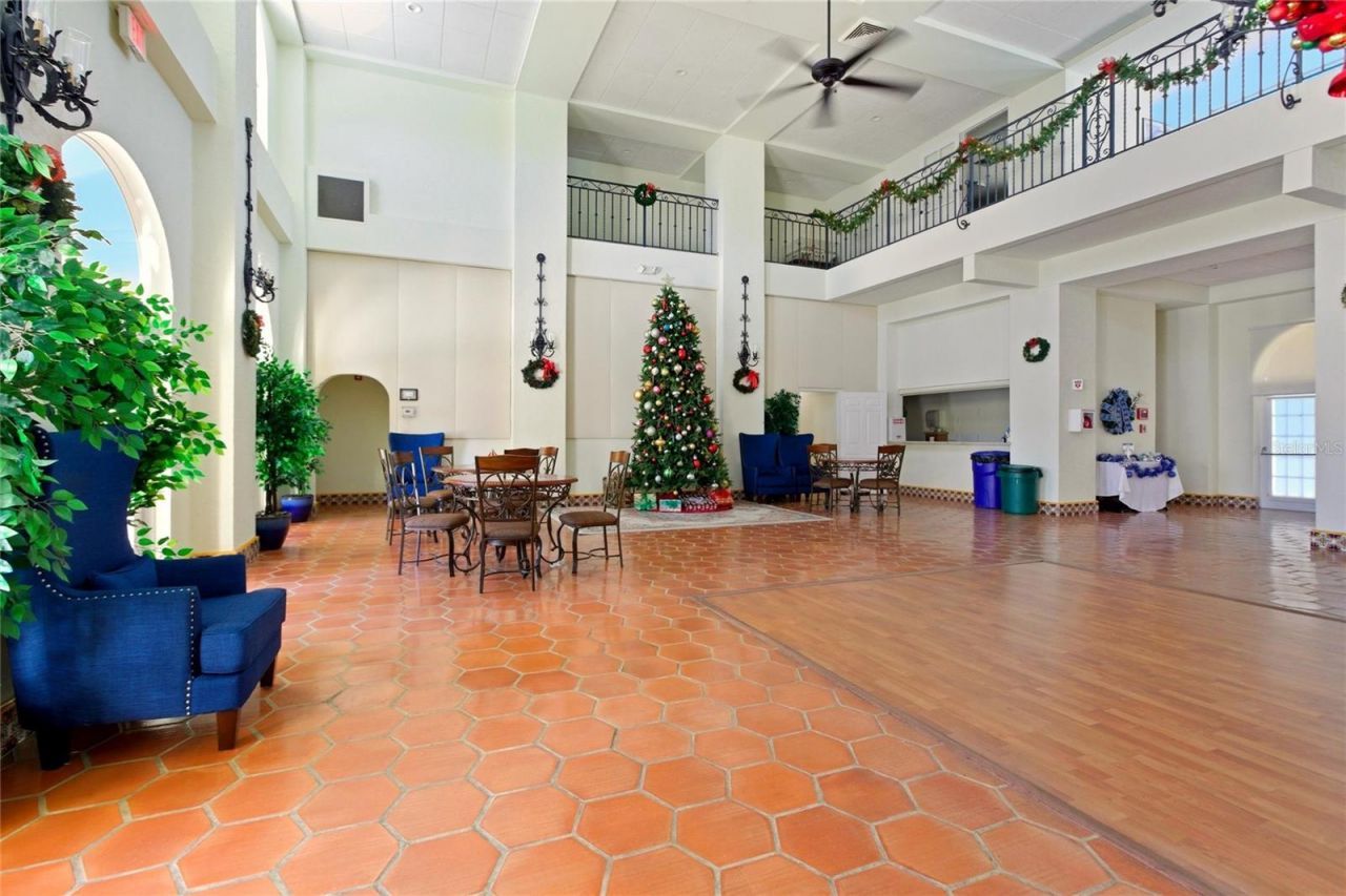 6101 34th Street W, Unit 23C, Bradenton, FL 34210 Photo